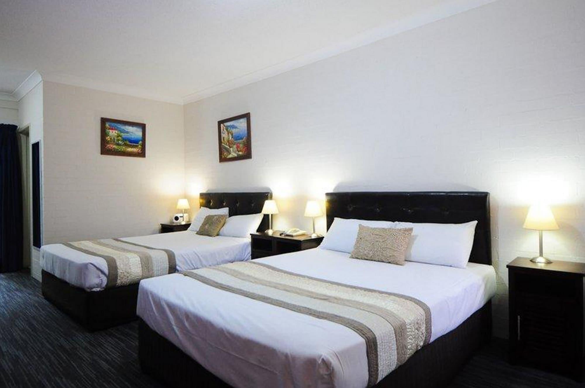Sanctuary Resort Motor Inn Coffs Harbour Exterior photo