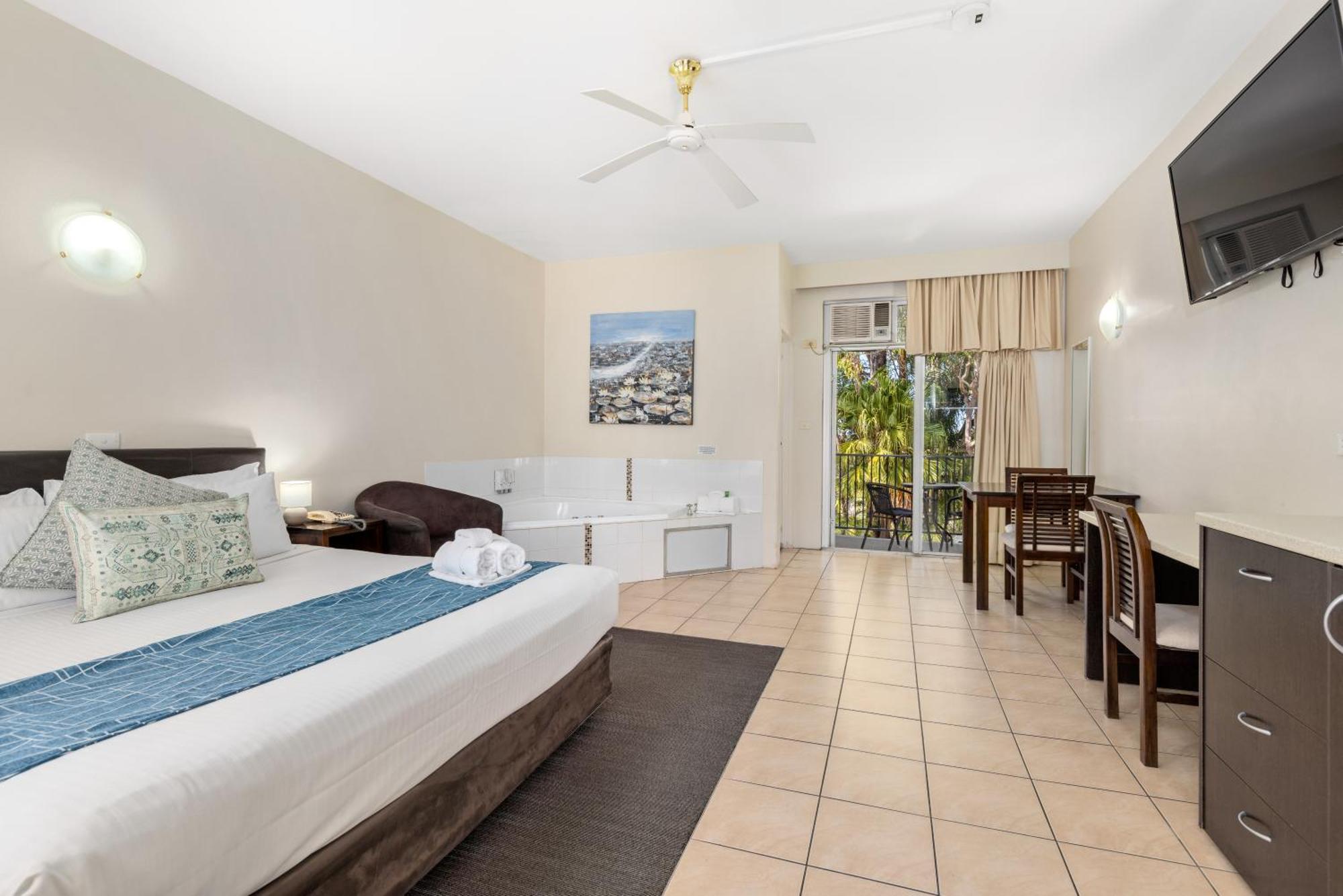 Sanctuary Resort Motor Inn Coffs Harbour Exterior photo