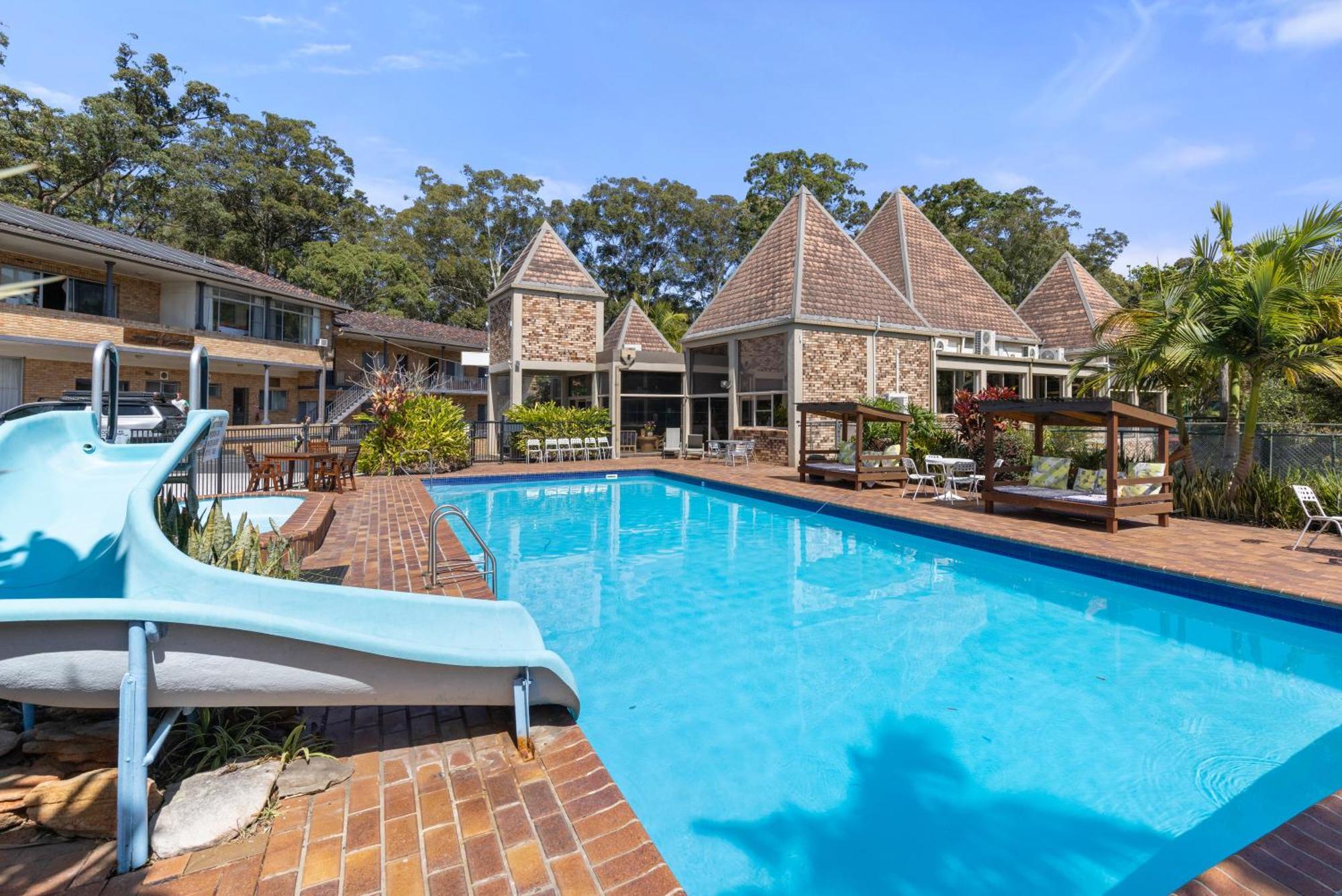 Sanctuary Resort Motor Inn Coffs Harbour Exterior photo